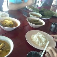 ครัวแม่บุญช่วย สาขา 1