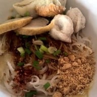 ก๋วยเตี๋ยวผู้กำกับ