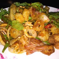 เฮียบูรณ์