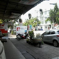 แดง-ดำ วังหิน