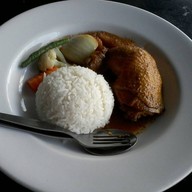 แดง-ดำ วังหิน