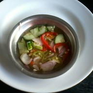 แดง-ดำ วังหิน