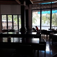 Fifth Element Bar & Bistro