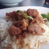 ล้านเส้น (เจ้าเก่า ย้ายร้านมาจากซ.ลาดกระบัง 46/3)