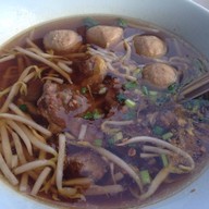 ล้านเส้น (เจ้าเก่า ย้ายร้านมาจากซ.ลาดกระบัง 46/3)