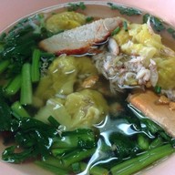 บะหมี่สมพงษ์ สะพานใหม่ (เจ้าเก่า)