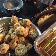 เผือกทอด มันทอด เต้าหู้ทอด ซอยคอนแวนต์