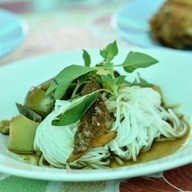 ขนมจีนบ้านคุณแม่