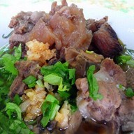 ก๋วยเตี๋ยวเนื้อ ดอนเมือง เจ้าเก่า (สูตรวัดสิงห์) ชัยนาท