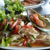 กุยบุรีโฮเต็ลแอนด์รีสอร์ท