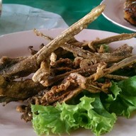 ส.ลาบเป็ด