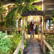 เฮือนอ้ายบ่าว