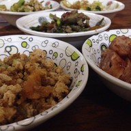 ข้าวแกงครัวแม่อ้อย