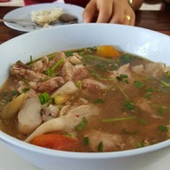 ร้านอีสานบ้านเฮา