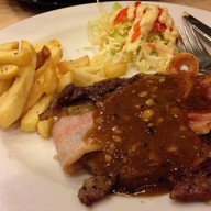 Meeting Point Steak & Coffee สาขาพหลโยธิน