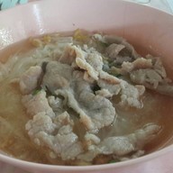 ก๋วยเตี๋ยว-ไก่บ้าน