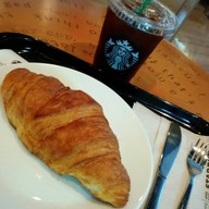 Starbucks ฮอลล์ 5 เมืองทองธานี