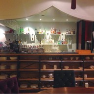 Al Majlis อโศก