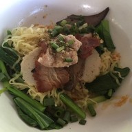 ไผ่สามกอ