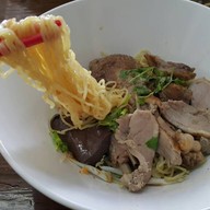 ชามโตก๋วยเตี๋ยวเป็ด