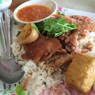 ศรีสามพราน  สองพี่น้อง