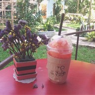 มอ มอ คาเฟ่