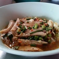 ร้านกำแพงเพชรโภชนา  สลกบาตร