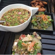 ตำยำ @บางแสน