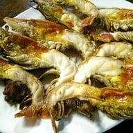 ร้านอาหารชาวเขื่อน