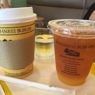 Freshness Burger Shinagawa Grand Passage