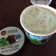 ไก่ย่างข้าวกล่อง ตลาดแบริ่งติดไก่5ดาว