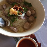 ก๋วยเตี๋ยวเฮง&เฮง