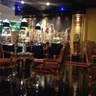 TUT's Cafe พาราไดซ์ พาร์ค