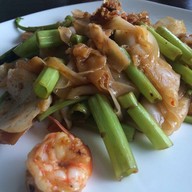 แดง-ดำ วังหิน