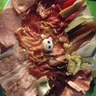 Daeng Barbecue กระทะร้อนเมืองทอง