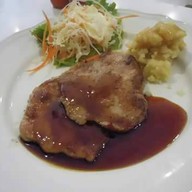 กาลครั้งหนึ่ง หมู่บ้านเมืองเอก รังสิต