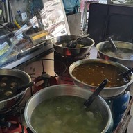 ข้าวแกงปักษ์ใต้เจ๊หญิง สาขา 2