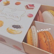 Dhara Dhevi Macaron เซนทรัล ศาลายา