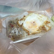 มลฤดีข้าวเหนียวหมูปิ้ง