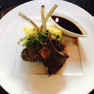 โรงแรมอนันตราภูเก็ตรีสอร์ทแอนด์สปา