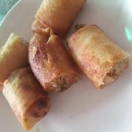 ก๋วยเตี๋ยวโรงสีแสงไทย( บ้านบึง )  บางวัว