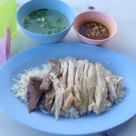 ข้าวมันไก่พงษ์หลี