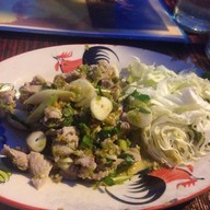 มา มะ ริมน้ำจันทบูร