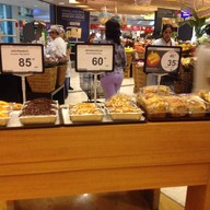 Tops Bakery Central Rattanathibeth เซ็นทรัลรัตนาธิเบศร์