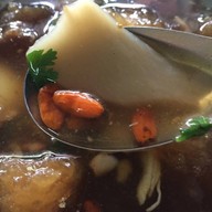 ข้าวคลุกกะปิ ครัวอรชฎา (ถนนสมเด็จเจ้าพระยา)