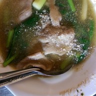 เจ๊เตี้ยราดหน้ากระทุ่มแบน วงเวียนน้ำพุมหาชัย