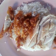 ข้าวมันไก่ไทย-ไก่ทอด ซอย4 (ลุงพงษ์)