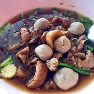 ก๋วยเตี๋ยวน้าปาน