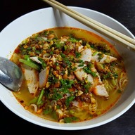 ล้านแปดบะหมี่เกี๋ยว