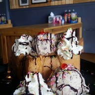 บ้านหมี่ Coffee Bar & Bistra บ้านหมี่